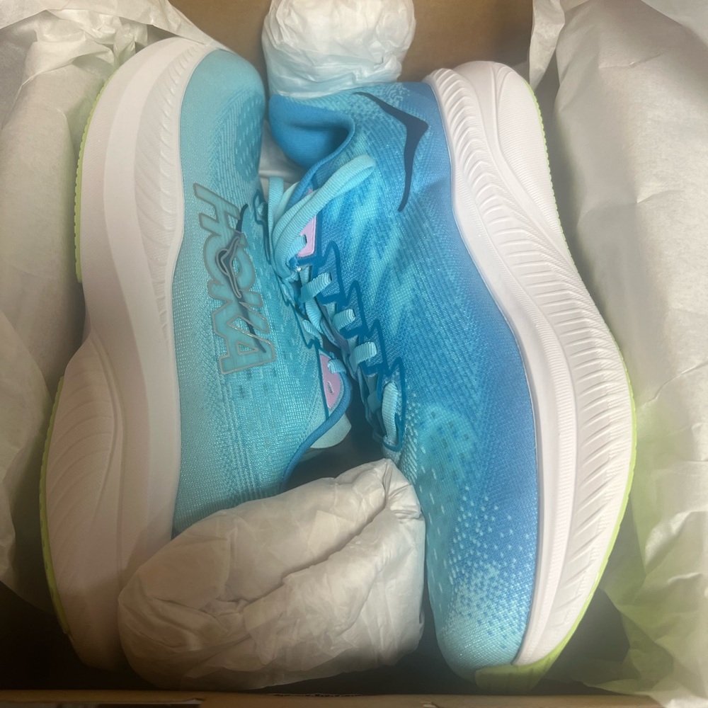 Hoka Women’s Mach 6